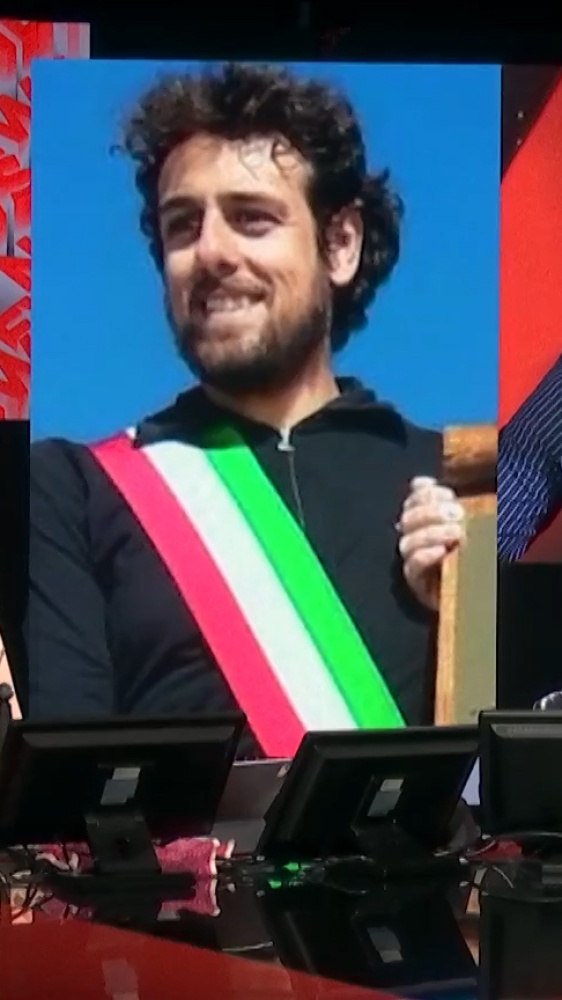 Vai alla pagina Mauro Durbano La scuola più piccola d'Italia