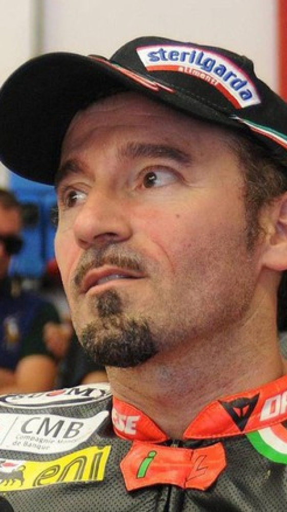 Vai alla pagina Max Biaggi La MotoGP corre in Olanda