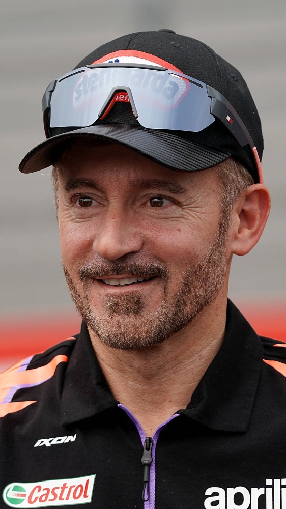 Vai alla pagina Max Biaggi A Barcellona si chiude la stagione di MotoGP