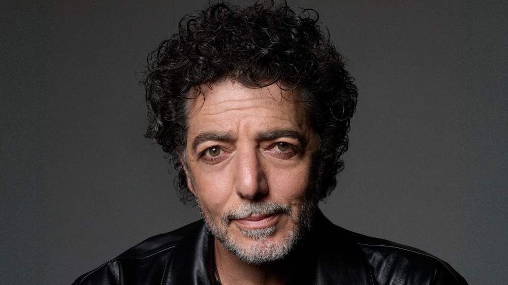 Max Gazzé: "Vi presento 'L'ornamento delle cose secondarie'"