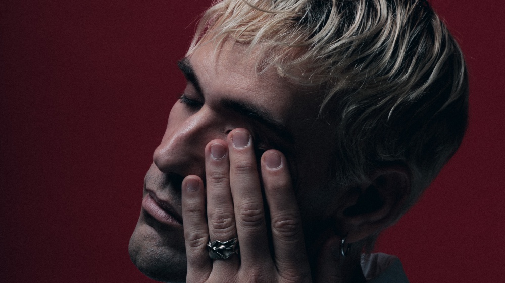 Mr Rain: "Vi aspetto nei teatri"