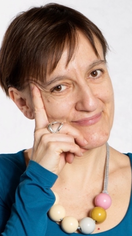 Vai alla pagina Myriam De Filippi Spazio Donna Moderna
