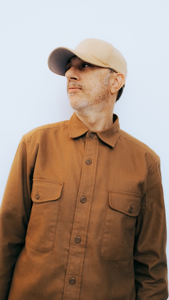 Vai alla pagina Neffa: "Vi aspetto in tour nei club" Ospite in The Flight, il cantante ha lanciato i suoi nuovi appuntamenti live