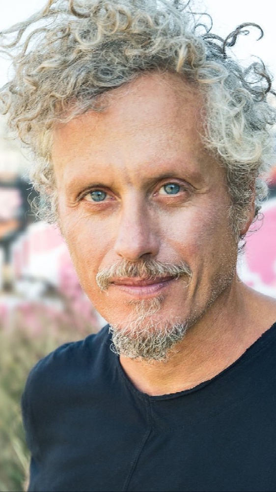 Vai alla pagina Nicolò Fabi Ospite in “W L’Italia”