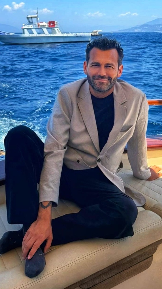 Vai alla pagina Nicola Santini Primo aprile, scherzi!