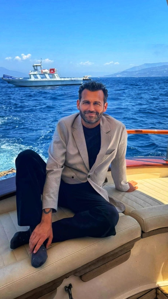 Vai alla pagina Nicola Santini Bon ton da spiaggia
