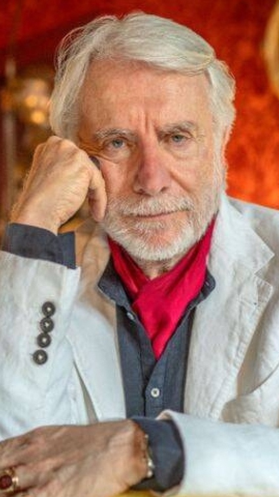 Vai alla pagina Paolo Crepet 17enne progettava attentato