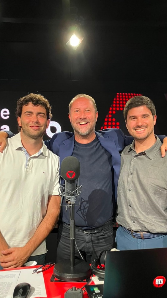 Vai alla pagina Paolo Pacchioni, Andrea Salvati, Tommaso Angelini, Nicolò Pompei  Spazio Mondiali 