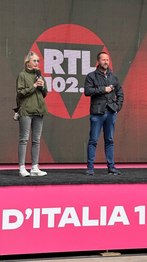 Vai alla pagina Paolo Pacchioni e Valentina Iannicelli Giro d'Italia