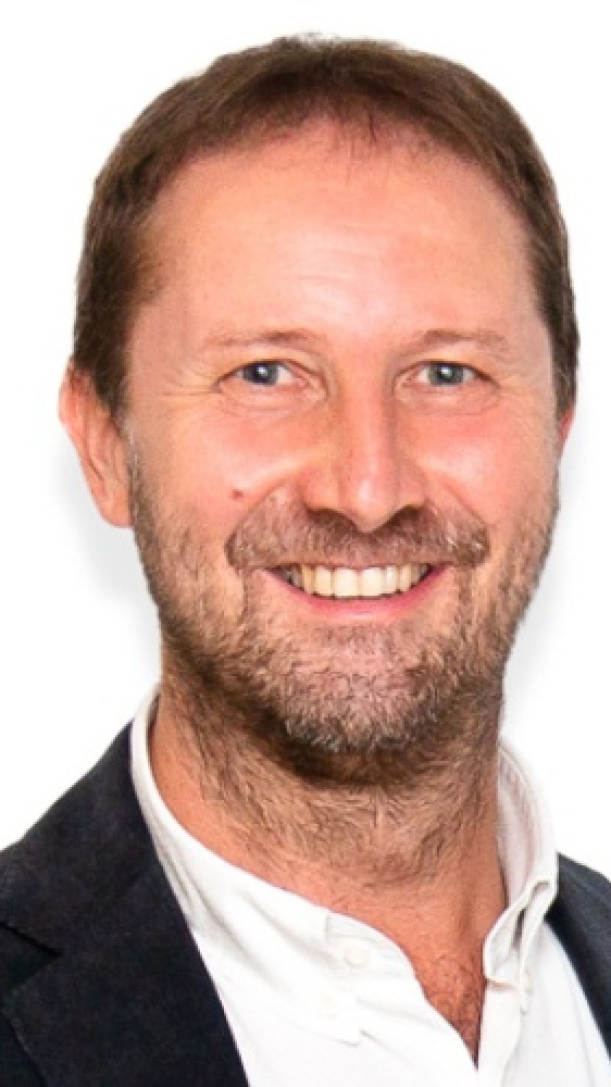 Vai alla pagina Paolo Pacchioni Il calcio