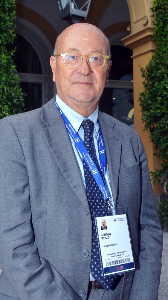 Vai alla pagina Sergio Rizzo Trecento secondi con Massimo Giletti