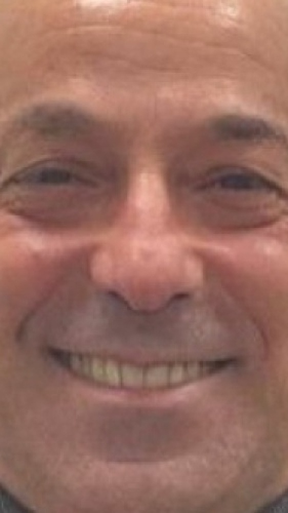 Vai alla pagina Stefano Piazza Giornalista di Panorama e La Verità