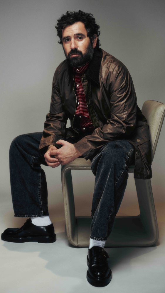 Vai alla pagina Tommaso Paradiso: "Ecco il mio nuovo album Casa Paradiso" Ospite in The Flight, il cantautore ha parlato del suo disco appena uscito