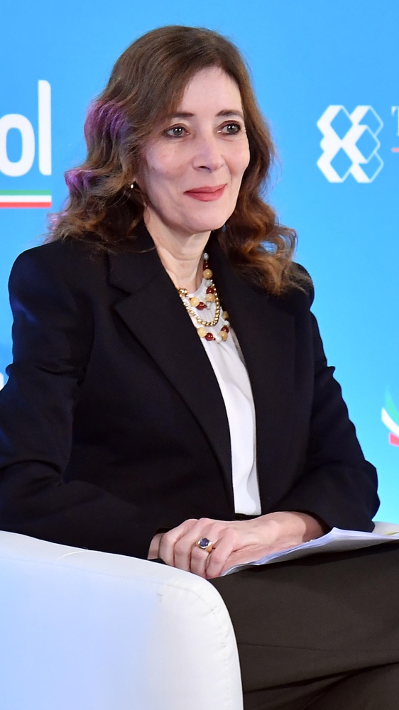 Vai alla pagina Veronica De Romanis Punto Economico. Dal rischio di shock energetico, ai rincari alla procedura d'infrazione Ue per deficit eccessivo