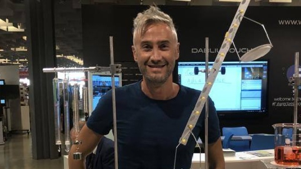 Vincenzo schettini rtl 102 5 play