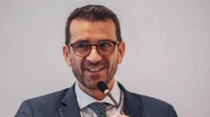 Dott.  Giuseppe Pierro - Power Hits Estate