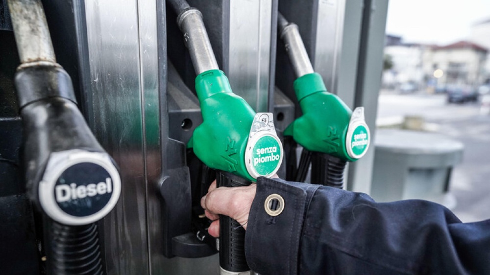Carburanti e straparlare