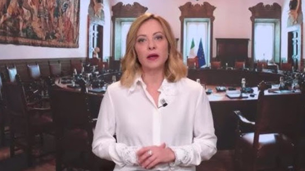 La Meloni e i salari che crescono, PIL USA in calo per i dazi, Valditara e la scuola