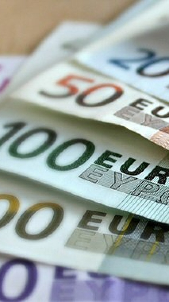 L'Indignato Speciale - La patrimoniale e la giungla dei monopattini