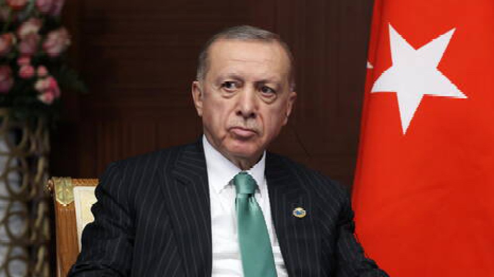 La povertà educativa, le elezioni in Turchia, default USA evitato