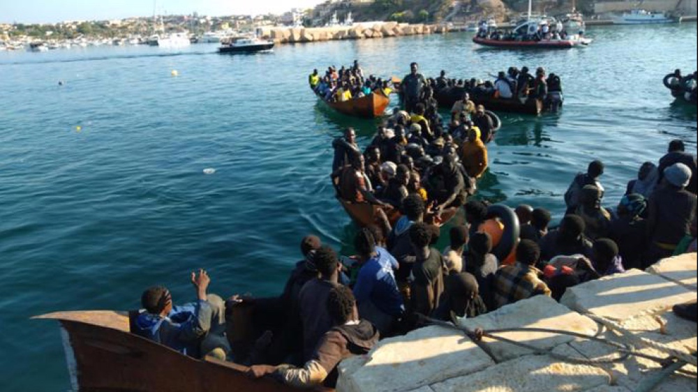 Le tensioni a Lampedusa, il ritorno di Draghi, la tassa extraprofitti