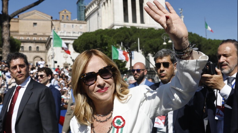 Meloni e i referendum, le elezioni in Polonia, Arisa e l’inno di Mameli, il vertice di Istambul
