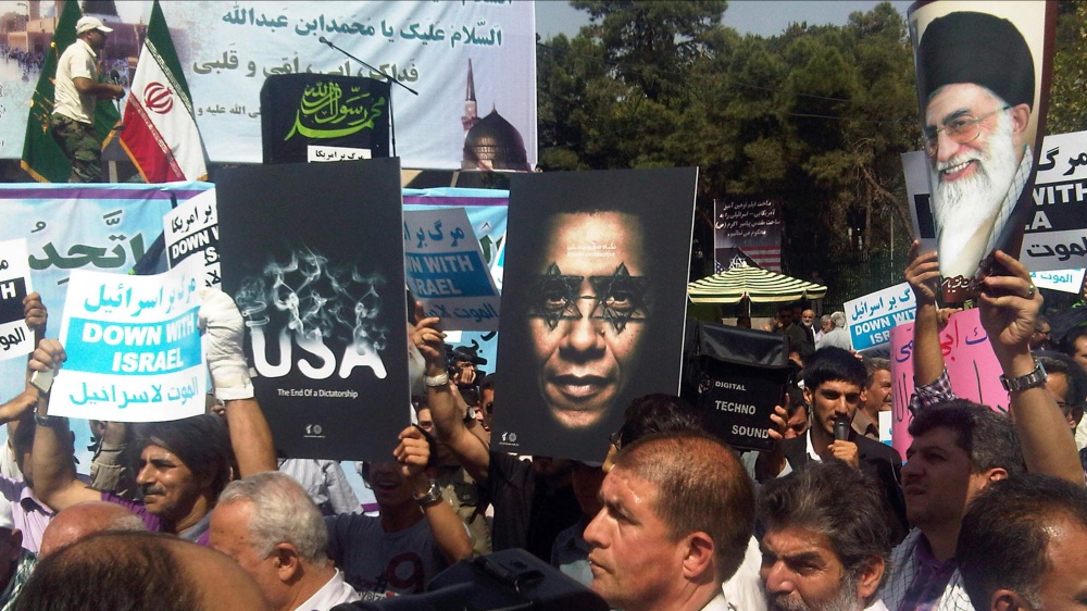 Piazze italiane e iraniane 