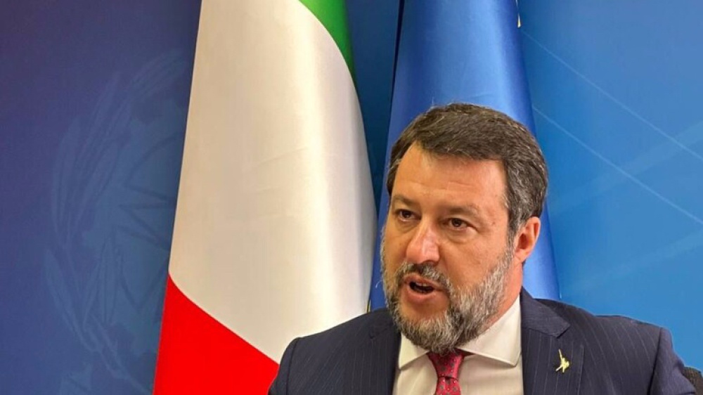 Salvini e la sfida all’Europa, l’immigrazione regolare, l’aspettativa di vita in Italia
