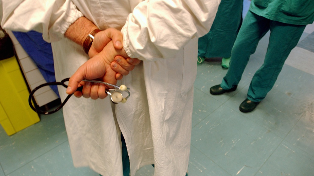 Scudo medici e sentirsi poveri