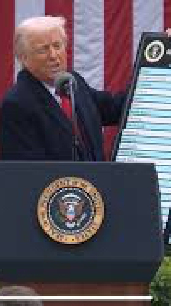 L'opinione di Davide Giacalone - Sdaziati e indagati