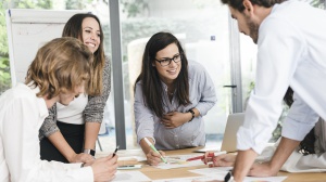 L'Indignato Speciale - Giovani, lavoro e crisi vocazionale