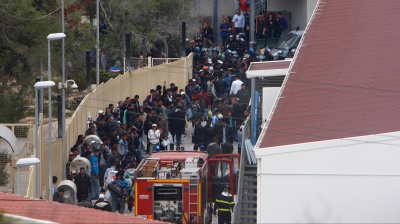 Vai alla pagina relativa a L'Indignato Speciale - Dopo i tanti sbarchi e emergenza immigrazione a Lampedusa