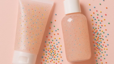 Vai alla pagina relativa a L'ecologia della felicità - Microplastica nei cosmetici