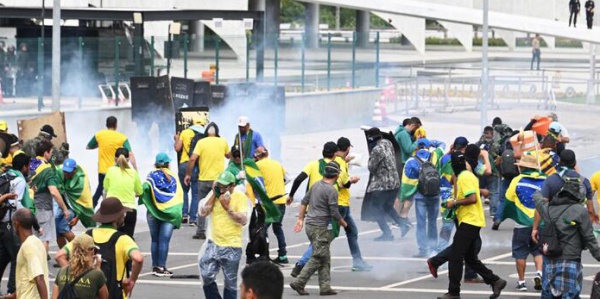 L'opinione Di Davide Giacalone: L’assalto Al Parlamento Brasiliano, La ...