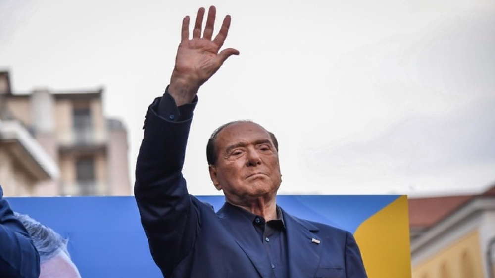 Morto Silvio Berlusconi 