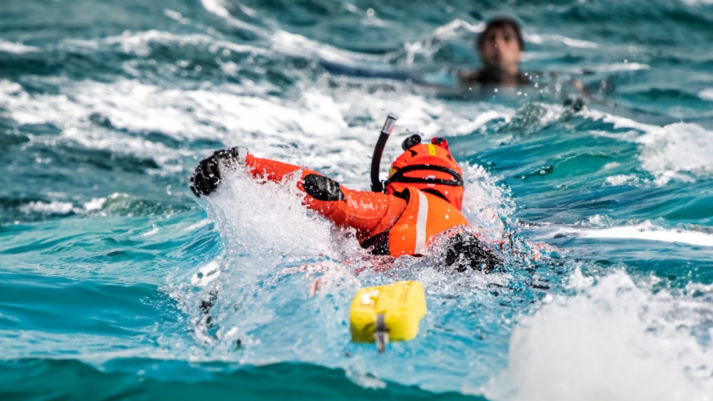 Rescue swimmer course