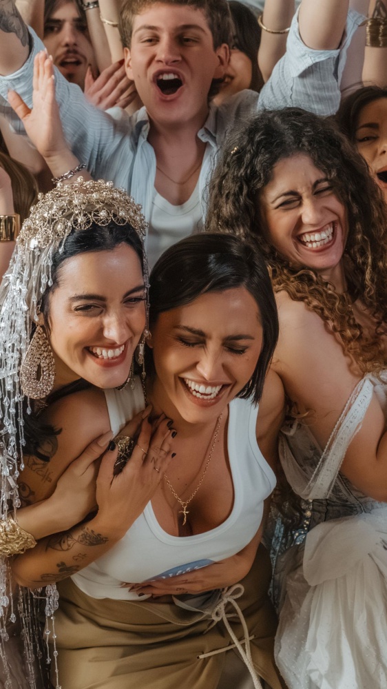 New Hit: SERENA BRANCALE, LEVANTE, DELIA - AL MIO PAESE - 