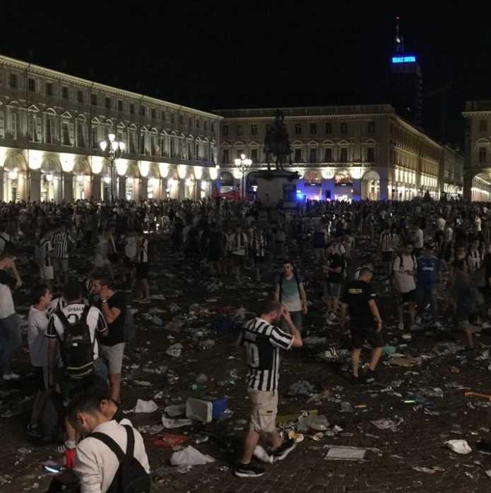 Torino, ragazza travolta in Piazza San Carlo esce dal coma