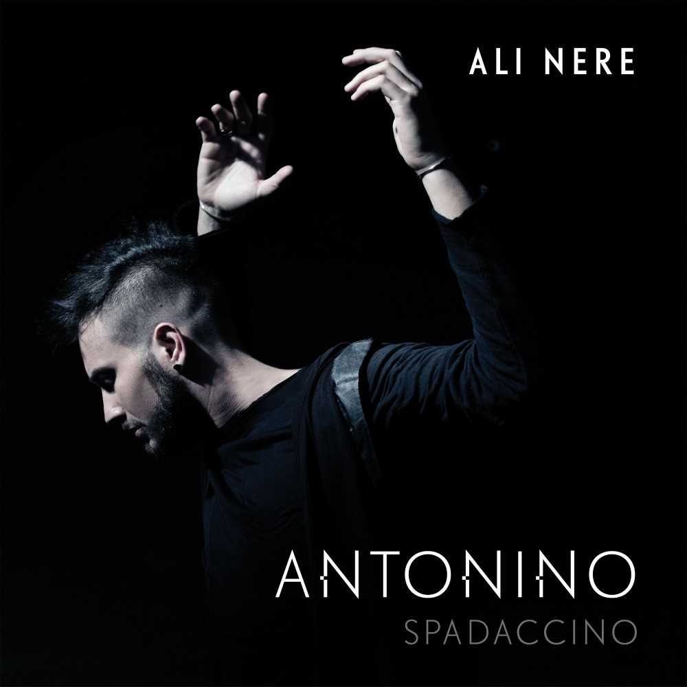 Antonino Spadaccino spicca il volo con "Ali Nere"