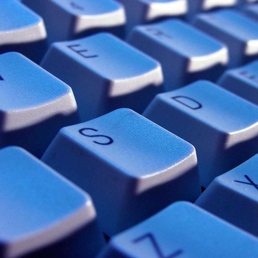 Attacco Hacker: offline i siti di Twitter, Spotify e E-Bay