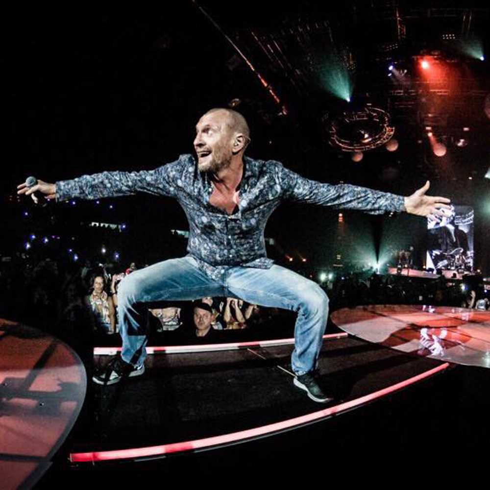 Biagio Antonacci: "Live con me e Milano Negramaro e J-Ax"