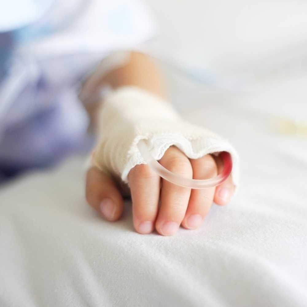 Bimba in coma a Londra, Ospedale Gaslini, non staccate la spina