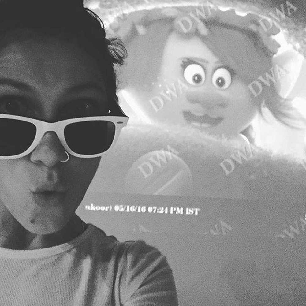 Elisa si trasforma nella principessa Poppy dei "Trolls"