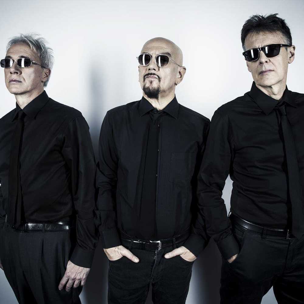 Decibel ripartono da "My My Generation"