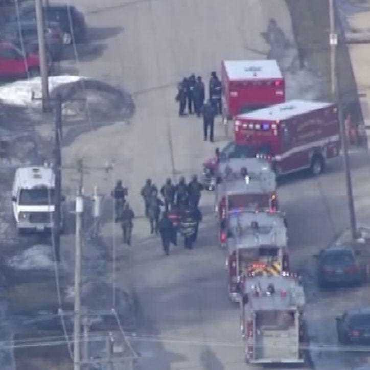Dipendente fa strage in azienda in Illinois, 5 morti