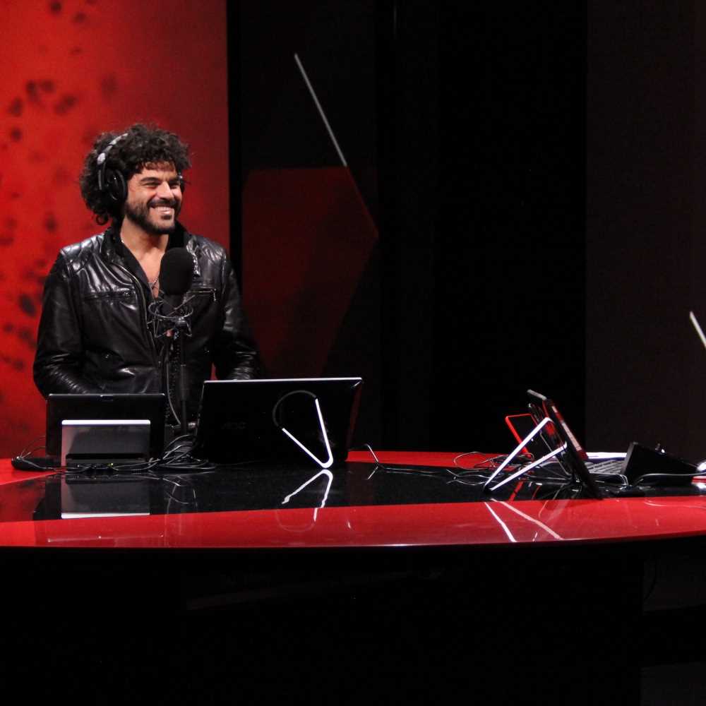 Francesco Renga a RTL 102.5: "Che bello cantare con i fan!"