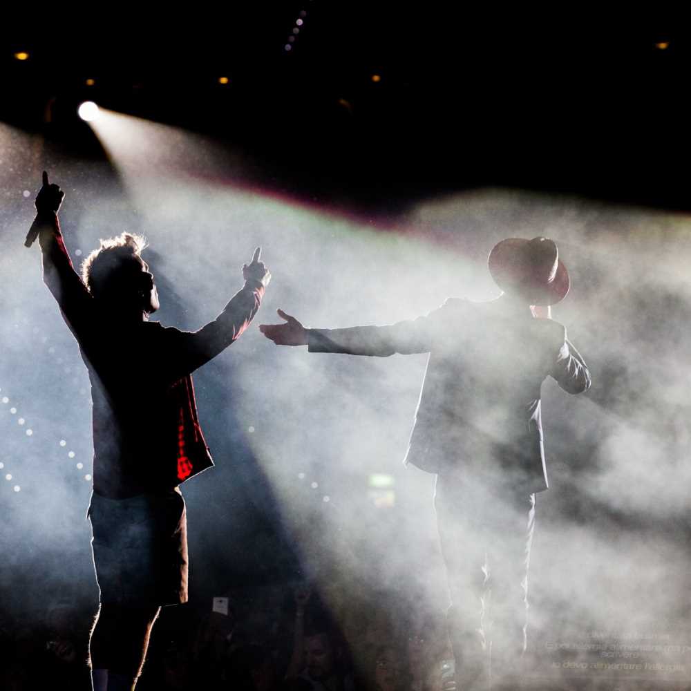 J-Ax e Fedez fanno rivivere l'evento di Milano su Sky Uno