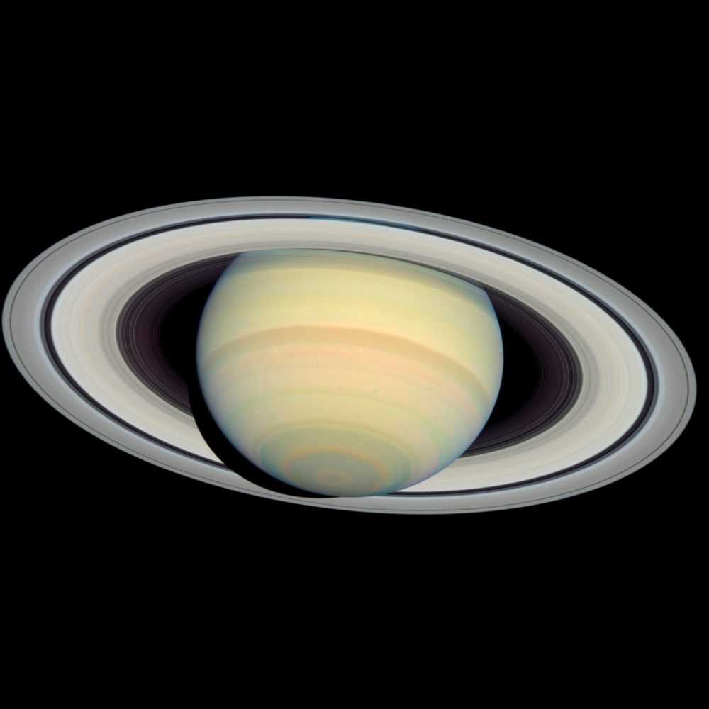 La notte di Saturno, stasera alla minima distanza dalla Terra