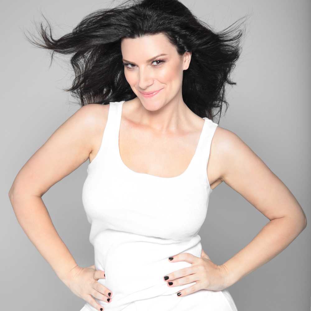Laura Pausini in tv con La Banda e in tour nel mondo