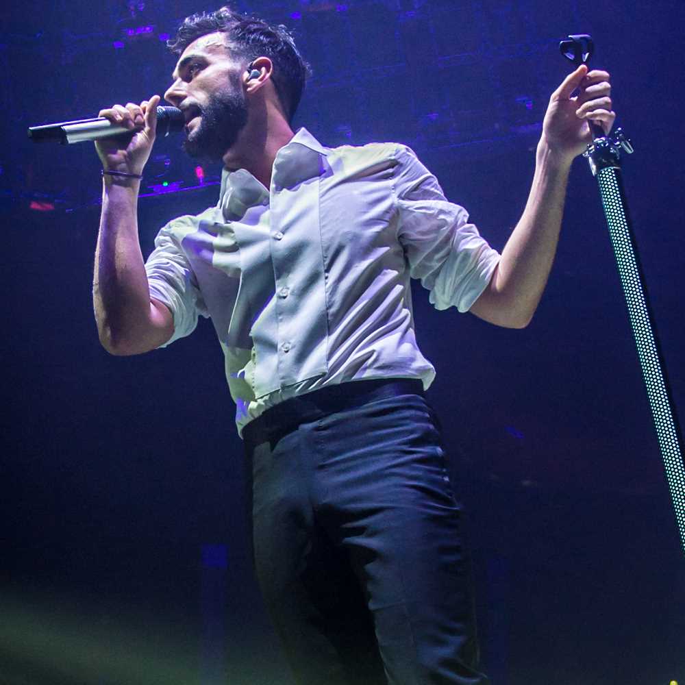 Marco Mengoni: live spettacolare, energico e maturo